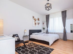 Business-lejlighed | Individuelt design, individuel indretning, skrivebord