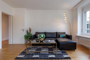 Elite Apartment | Living area - Kaya Zurich Wiedikon (Zürich)