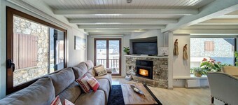 ARANESE HOUSE, A MIX OF RUSTIC AND MODERN STYLE NEAR BAQUEIRA by ETH FLÒC