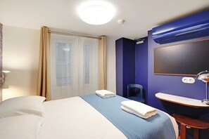 Apartment | 1 bedroom, iron/ironing board, bed sheets