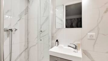 Apartment | Badezimmer