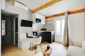 Apartment | Living area