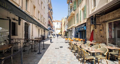Hotel Avaton - Family Bedroom - Cannes Palais
