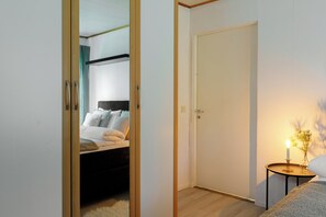 4 chambres, lit parapluie, Wi-Fi gratuit, draps fournis