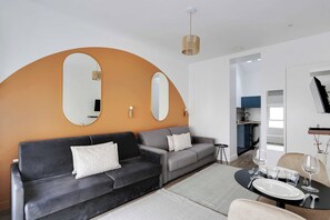 Apartment | Living area - Magnificent Studio - 2P - Near Bastille (Paris)