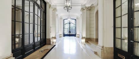 Apartment | Interior