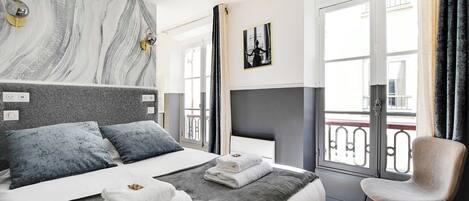 Huoneisto | 1 makuuhuone, kannettavalle tietokoneelle sopiva työtila