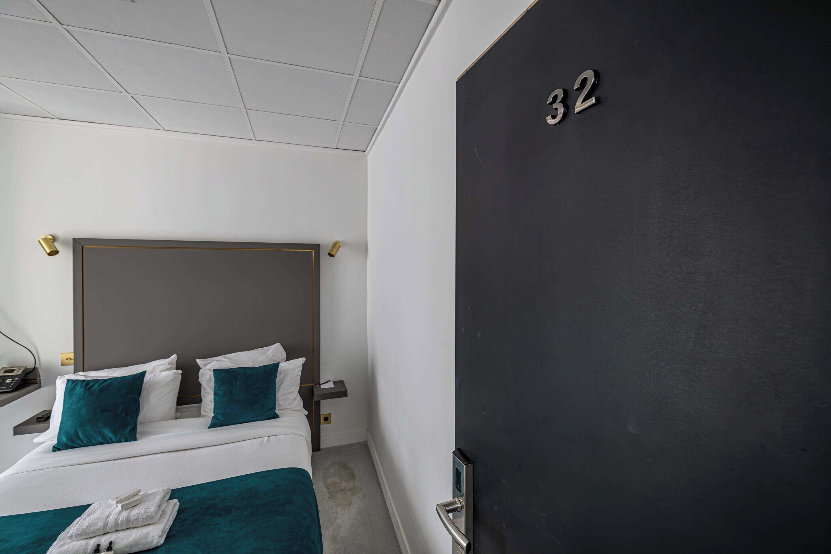 1 habitación y ropa de cama 