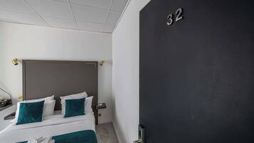 1 habitación y ropa de cama