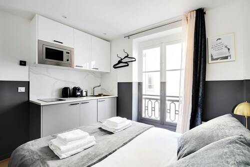 Modern Studio for 2P With A/C - Near Montmartre