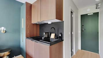 Lejlighed | Privat køkken | Køkkentøj/tallerkener/redskaber