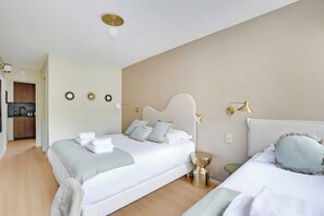 Apartment | 1 bedroom, laptop workspace, iron/ironing board, bed sheets - Modern "green Suites" Residence - Meudon/velizy (Meudon)