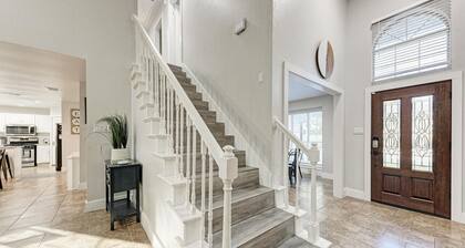 2 Story Home in Round Rock Sleeps 16 Guests