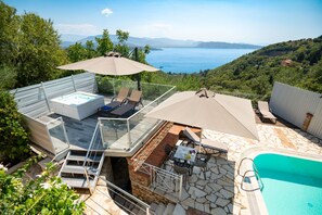 4 bedrooms - Villa Anastasia in Corfu (Corfu)