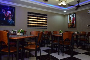 Restaurant - Absor Royal Hotel (Koforidua)