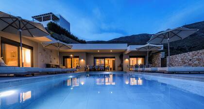 Villa Elysian ist eine wunderschöne, geräumige Villa für 8 Personen