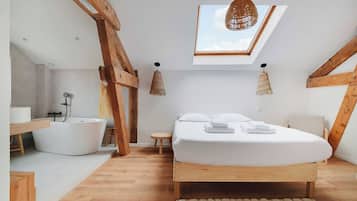 2 dormitorios, escritorio, tabla de planchar con plancha y wifi gratis