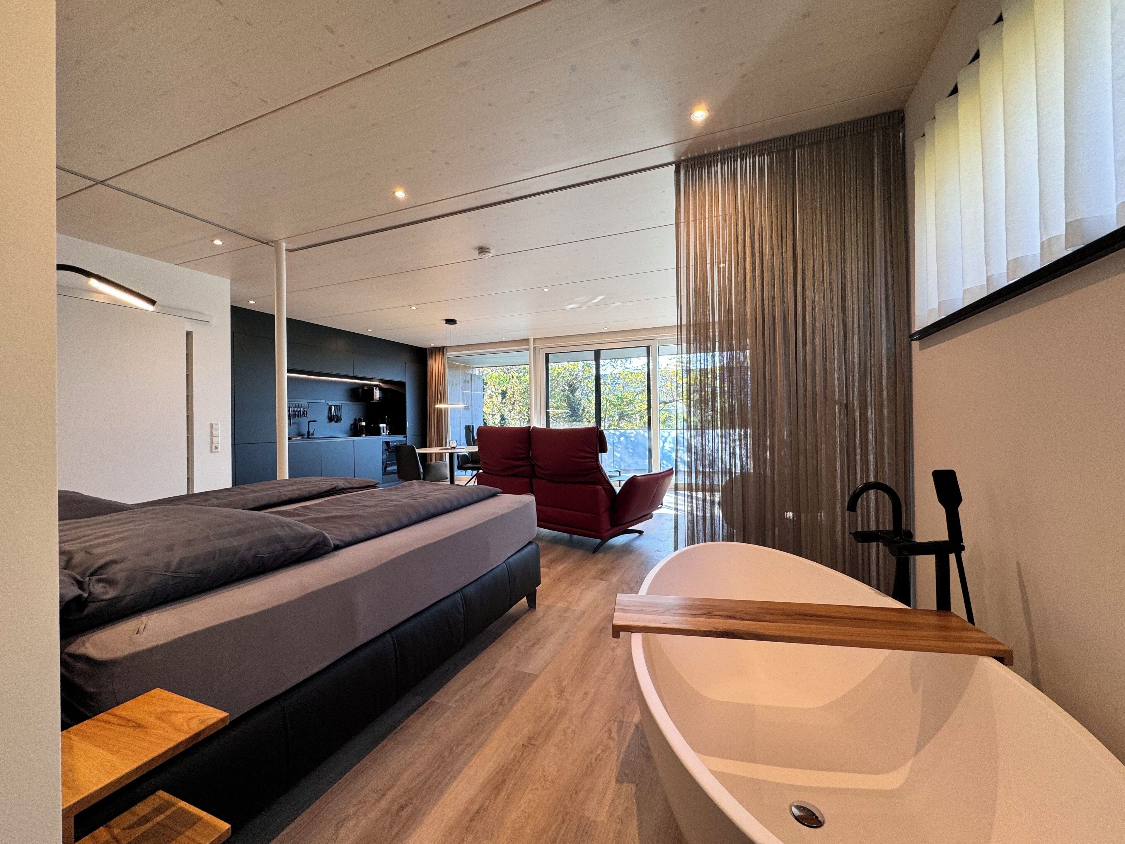 1 chambre, bureau, fer et planche à repasser, Wi-Fi gratuit