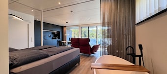 Treasure chest apartment 4