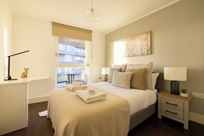 Apartment | 2 bedrooms, iron/ironing board, cribs/infant beds, free WiFi