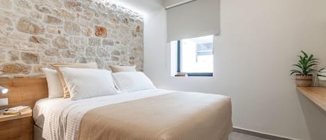 1 bedroom, iron/ironing board, travel crib, WiFi (free)