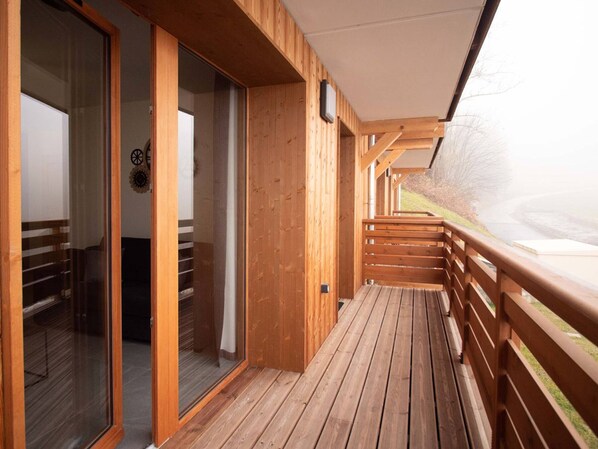 Property grounds - New T2 Apartment with balcony, covered parking, 4 guests. (Valmorel)