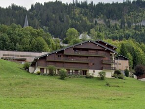 Esterni