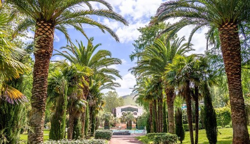 Renovated T3 apartment with WIFI, near Cambo-les-Bains thermal baths