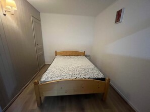 1 bedroom, free WiFi