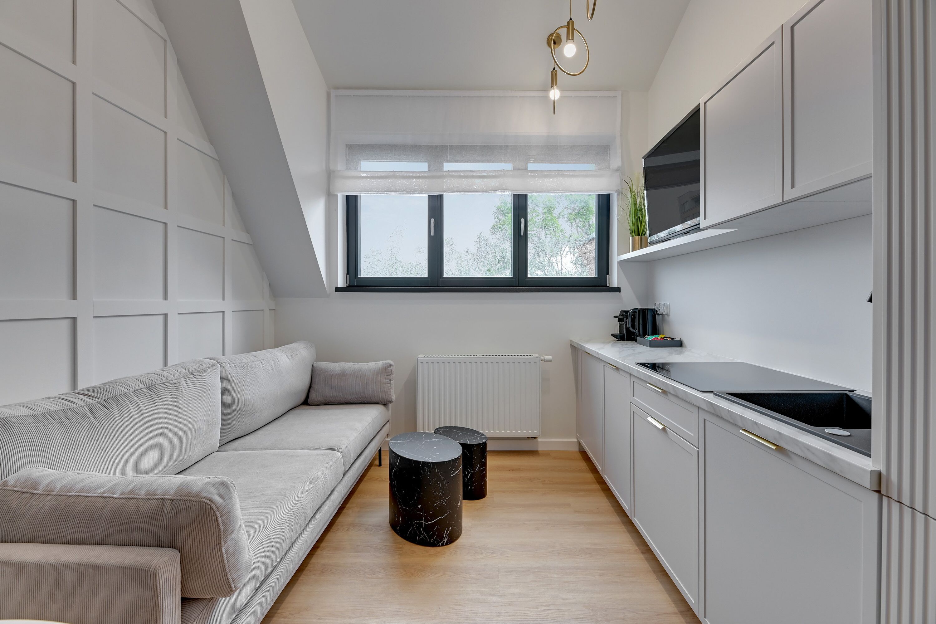 Family Apartment | 2 bedrooms, hypo-allergenic bedding, individually decorated