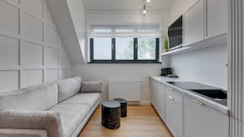 Family Apartment | 2 bedrooms, hypo-allergenic bedding, individually decorated