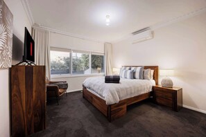 3 bedrooms, iron/ironing board, travel cot, WiFi