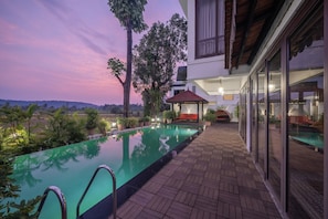 Vila elite, 6 quartos, piscina particular | Piscina particular