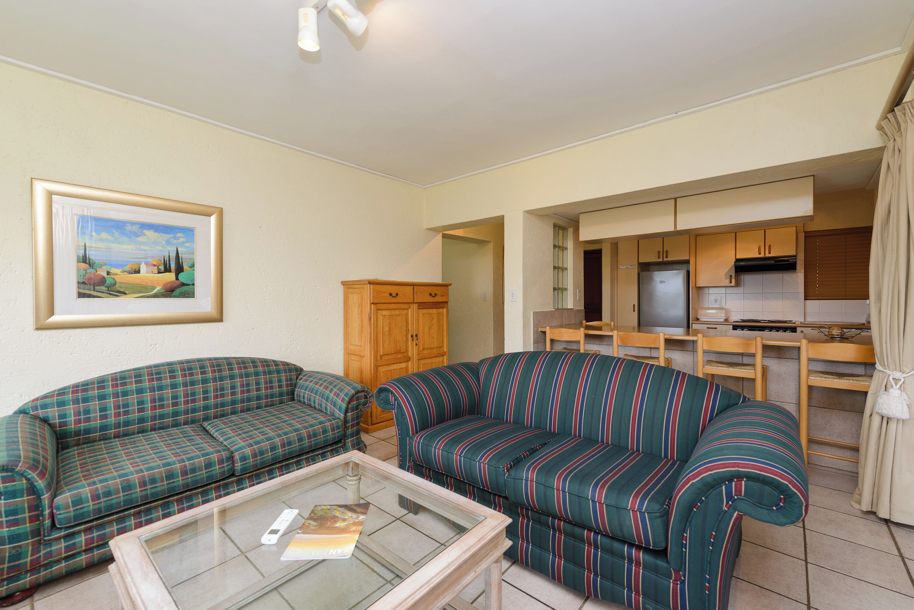 Vila Basic, patio, pemandangan kebun | Area keluarga | Televisi LCD 40-inci dengan saluran TV kabel