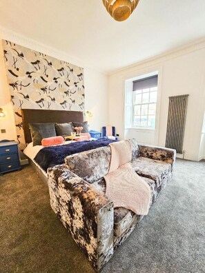 1 slaapkamer, een bureau, reisbedje, gratis wifi