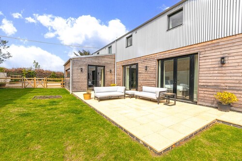 Home farm barn - Pet friendly close to Oxford