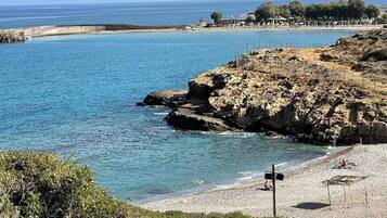 Beach nearby, sun-loungers, beach umbrellas, beach towels
