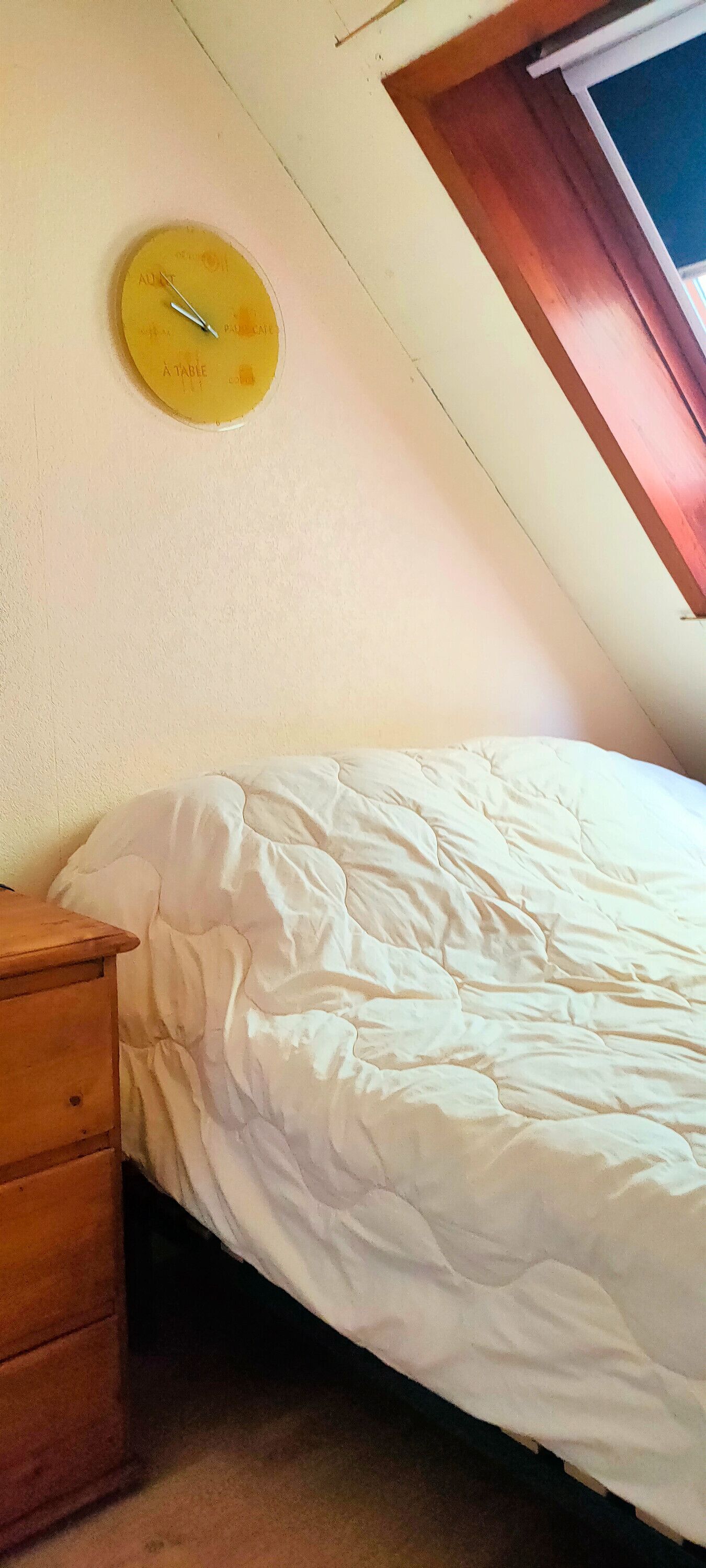 2 quartos, ferros/tábuas de passar roupa