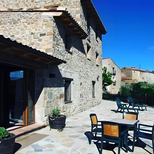 Studio 'Santa Cristina' with Mountain View, Shared Terrace and Shared Garden