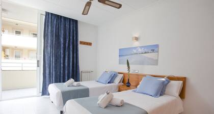 Appartement 'EstĂĄndar' avec balcon, Wi-Fi et climatisation