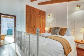 4 Schlafzimmer, kostenloses WLAN, Bettwäsche