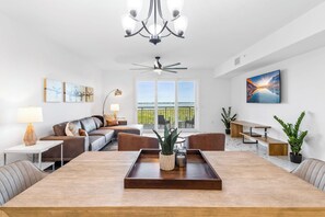 TV, offices - RIVER FLY IN: Coastal Penthouse, Panoramic Views (Merritt Island)