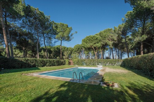 Country House 'Ribera Del Duero' with Mountain View, Private Pool and Private Garden