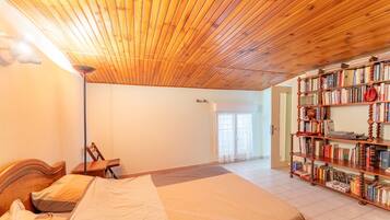 2 chambres, Wi-Fi gratuit, draps fournis