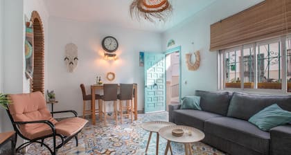 Holiday Home 'Gecko' with Private Terrace, Wi-Fi and Air Conditioning