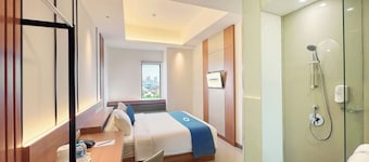 Lamora Kota Lama Surabaya