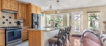 Cozy 3BR Retreat w/Outdoor Dining & BBQ Grill