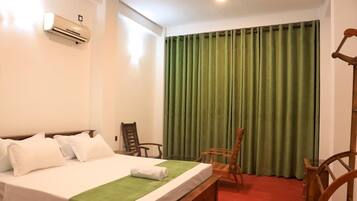 Kamar