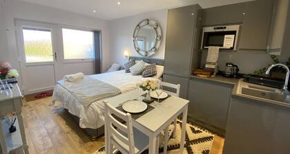 Beautiful 1-bed Studio in Penrith