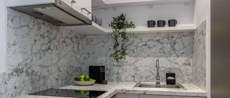 Apartment | 1 bedroom, desk